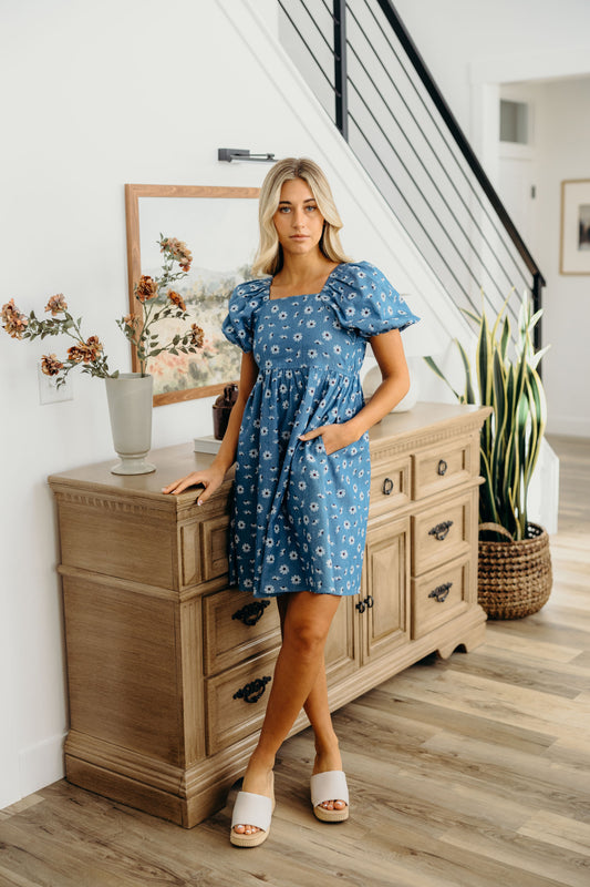 THE HAYES IN CLASSIC INDIGO
